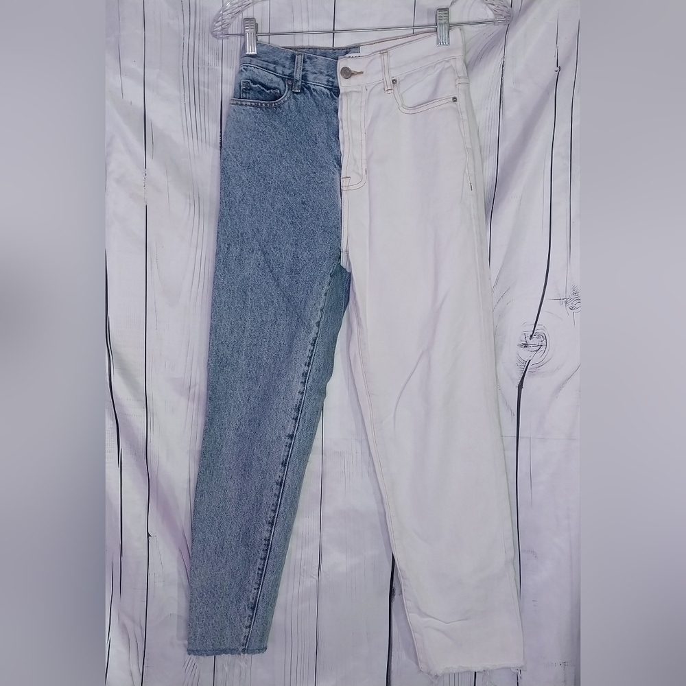 PacSun Eco White Two-Tone Split Leg High Rise Button Fly Straight Leg Jeans